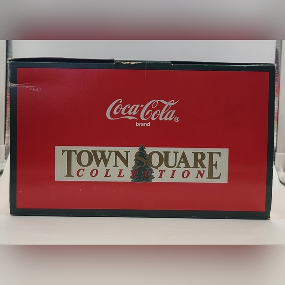 1992 Coca-Cola Town Square Collection Gilbert's Grocery Christmas Village Lights - Picture 3 of 5